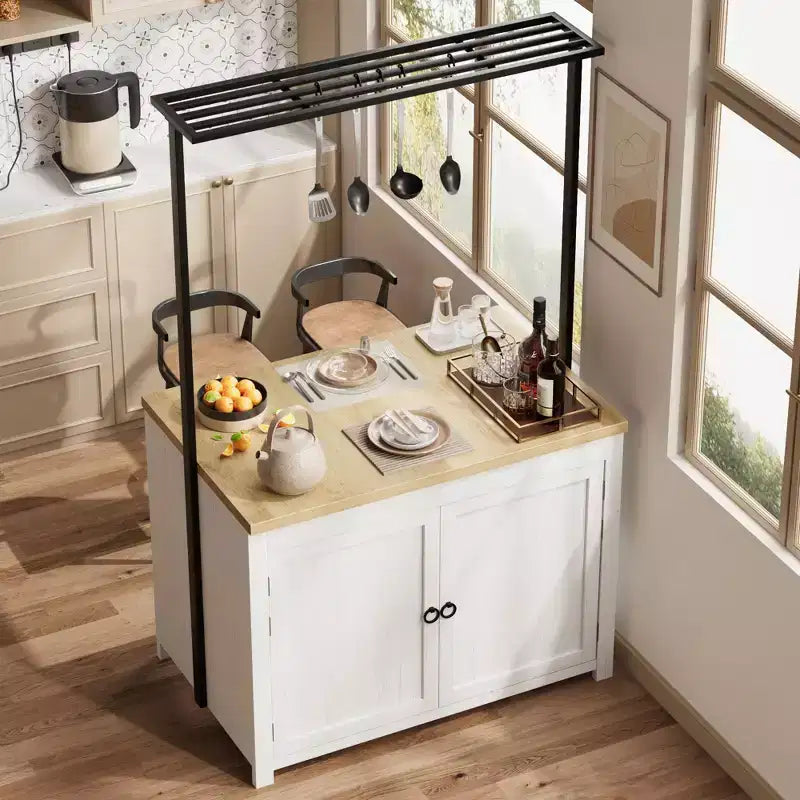 Meuble îlot de la série PB : 104 cm, corps blanc vintage avec plateau en bois naturel, idéal pour le rangement de cuisine et l'utilisation dans la salle à manger