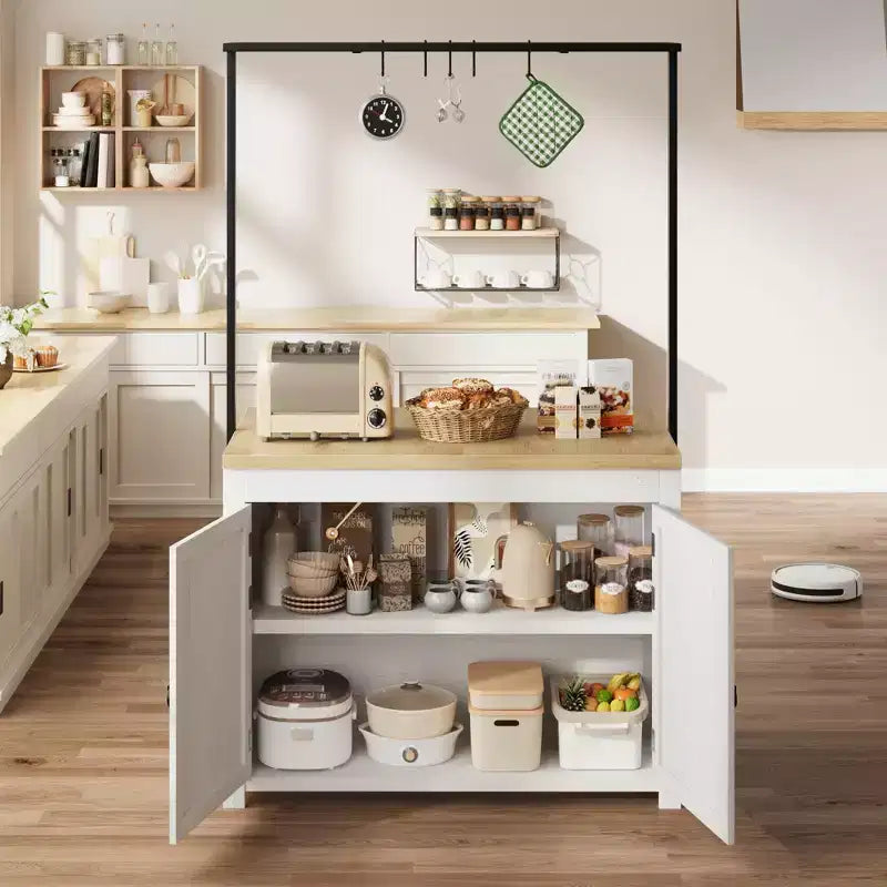 Meuble îlot de la série PB : 104 cm, corps blanc vintage avec plateau en bois naturel, idéal pour le rangement de cuisine et l'utilisation dans la salle à manger